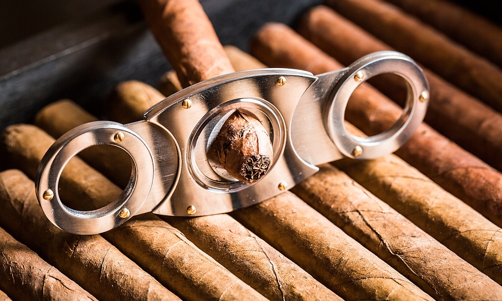 Hura Mbiro, Wiping Soot, Circumcision, Kikuyu Circumcision, Cigar Cutter, Hinga Mwonjoria, Christmas