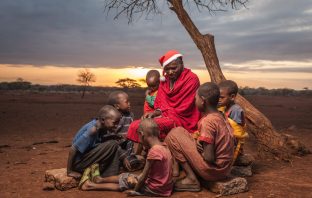 The Robbers of Christmas Eve Christmas, Santa, Father Christmas, Osborne Macharia, Safaricom, Capture Kenya, Unexpected Kenya